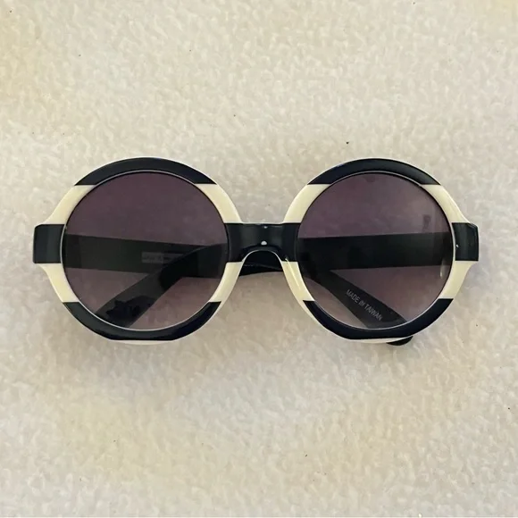 Janie & Jack Round Nautical Infant Sunglasses