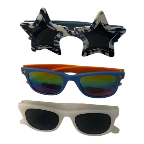 Kids 3 pairs of sunglasses (patriotic, polarized, white change color with sun)
