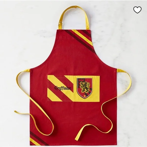 HARRY POTTER™ x Williams Sonoma Gryffindor™ Adult Apron NWT
