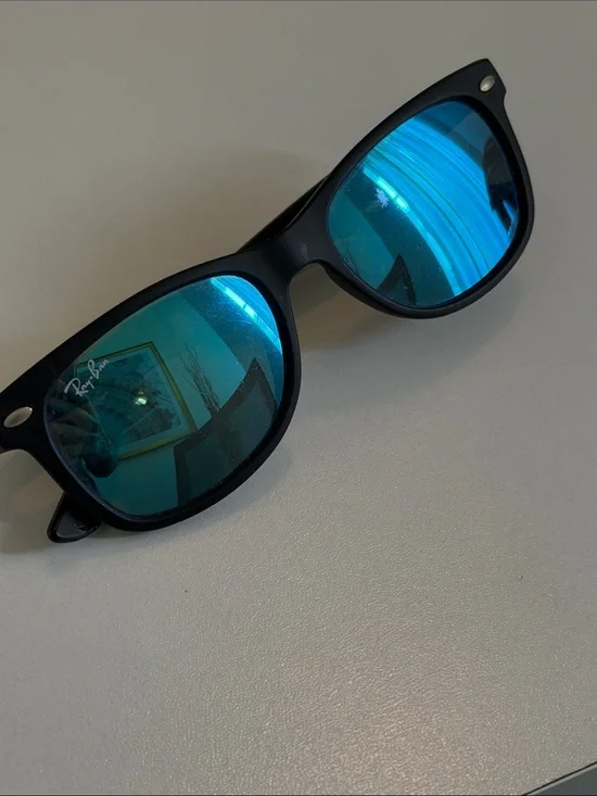 Kids Ray-Ban Wayfarer Sunglasses with Blue Mirrored Lenses