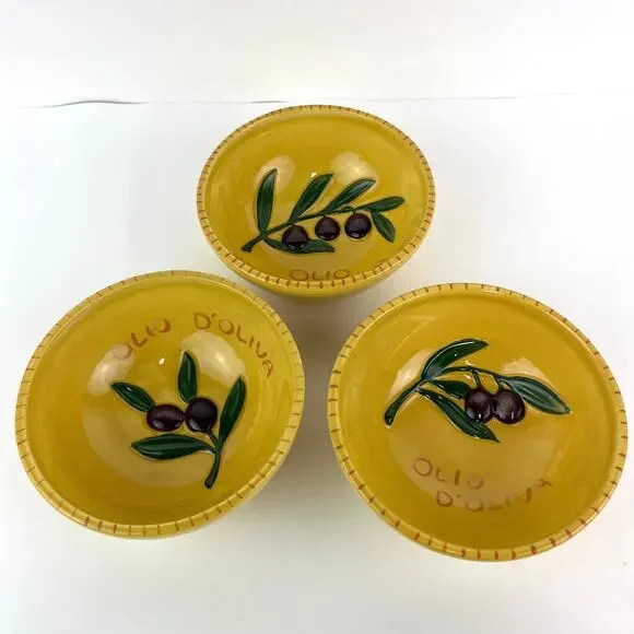 Williams Sonoma Olive Oil Dipping Bowls Mustard Color Set of 3