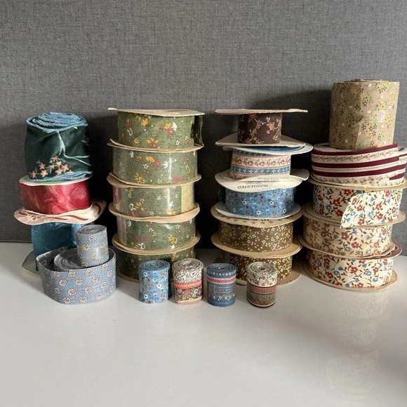 Box Lot Vintage Fabric Ribbon Summer Fall Floral Some NOS