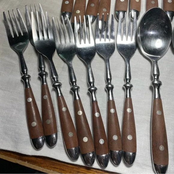 Williams Sonoma Cafe-Bois stainless flatware replacements fork