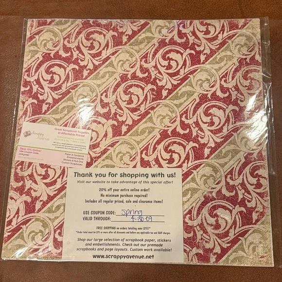 Scrappy Avenue Vintage Pack of 7 12x12 Scrapbook Christmas Holiday Sheets NWT