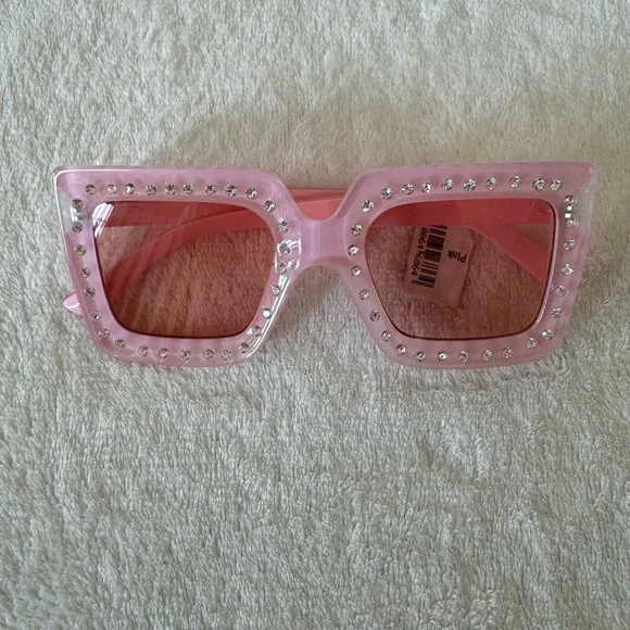 NWT SoHa Keiki Pink Jeweled Sunglasses for girls