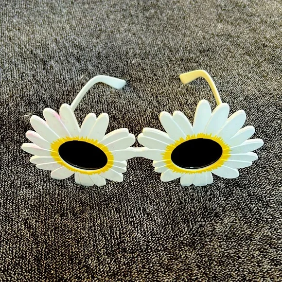 Flower sunglasses