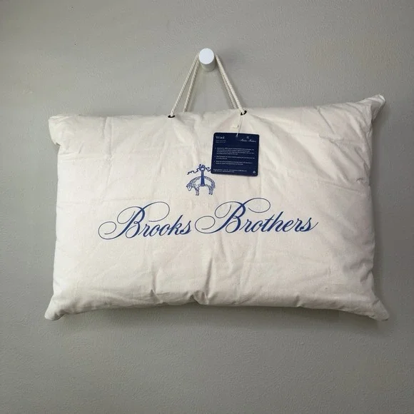 Brooks Brothers 100% Wool Pillow Queen Size 20