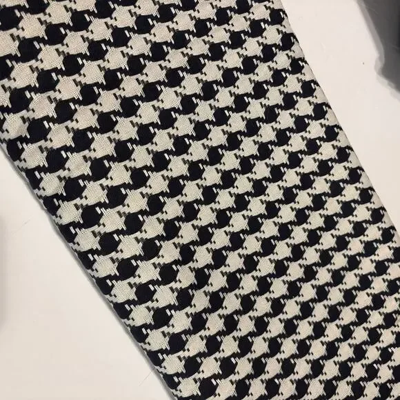 Black White Houndstooth Fabric 3.5 Yards 60' Wide Cotton Wool Poly Blend