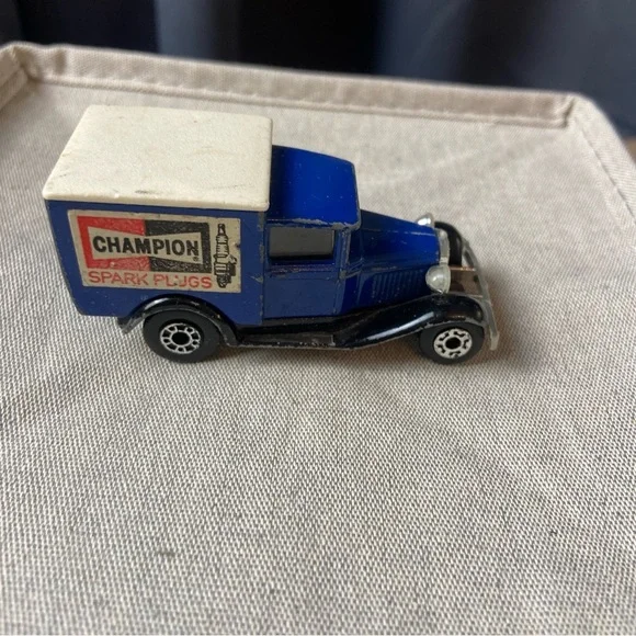 1979 Matchbox SF Model A Ford Champion Spark Plug Delivery‎ Truck