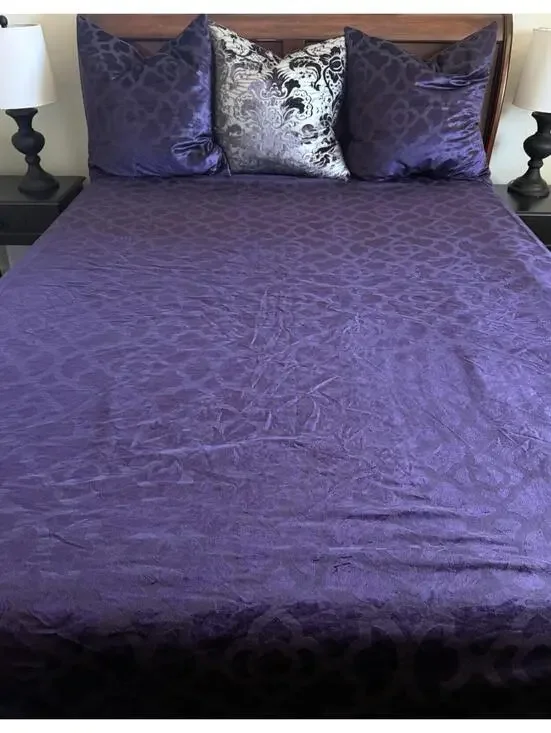 Z Gallerie Queen Duvet Cover Purple Velvet + 3 Euro Shams 26x26