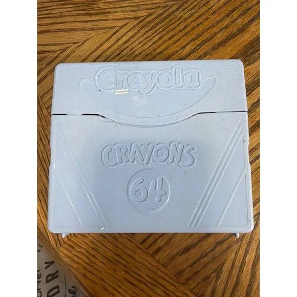Crayola 64 Crayon Plastic Storage Case Periwinkle Blue Hallmark 2018 Made in USA