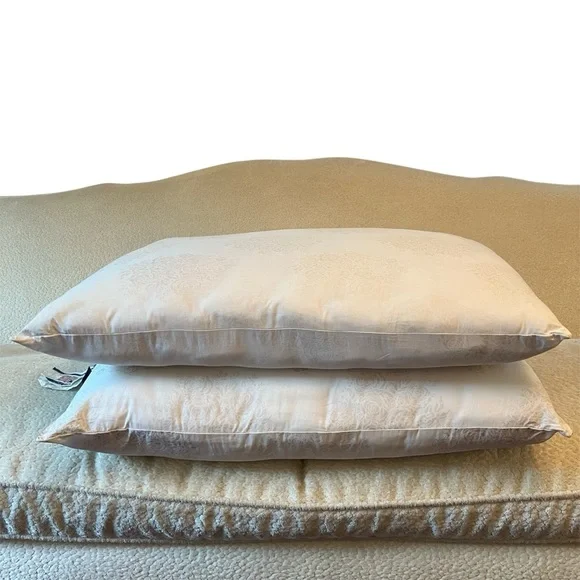 2 Ralph Lauren Polyester Fill Bed Pillow Cotton Cover White USA Made 20 X 28