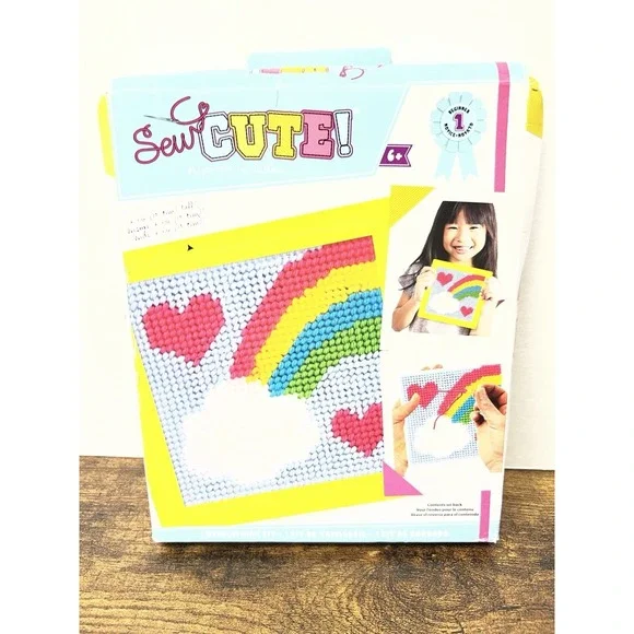 DIY Sew Cute‎ Rainbow Heart Kids Beginner Needlepoint Kit with Frame Craft