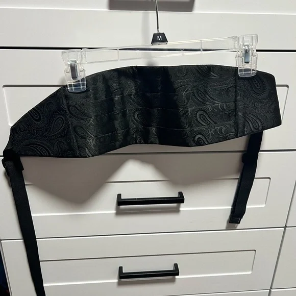 Black Paisley Cummerbund