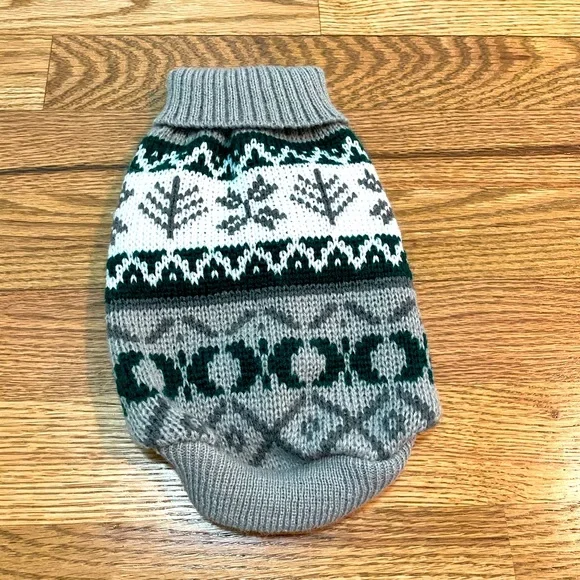 NWOT Pet Sweater