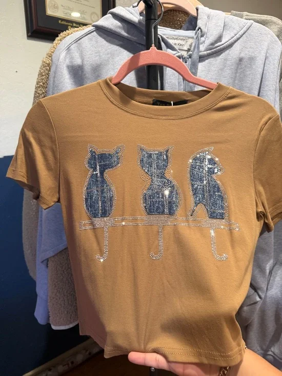 Tan Cat Tee with Blue Sequined Appliqués