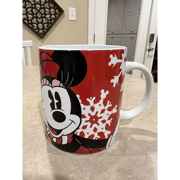 Disney Galerie - Red Minnie Mouse Christmas - Oversized Ceramic Coffee Mug