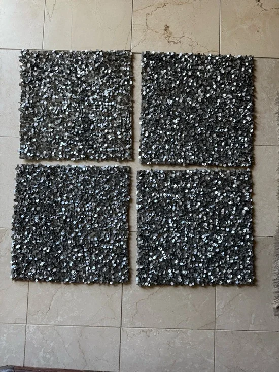 Set of 4 silver sequin placemats