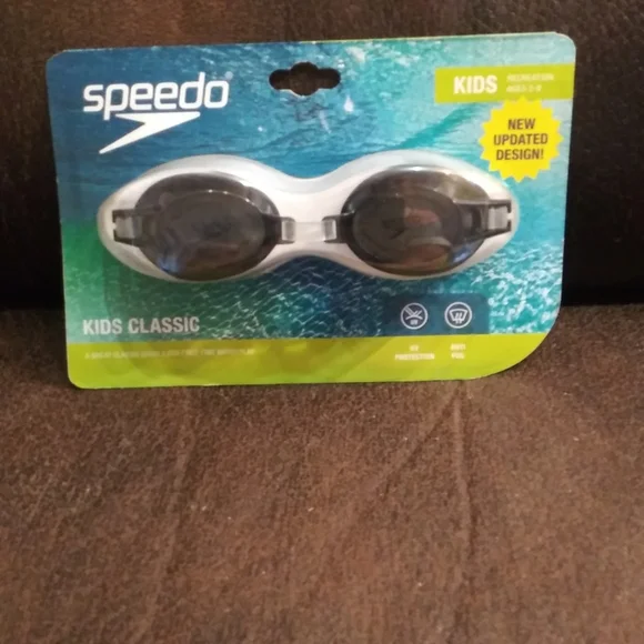 KIDS (Ages 3-8) Speedo Swim Goggles ,BLACK, CLEAR STRAP, Flex Fit CLASSIC UV