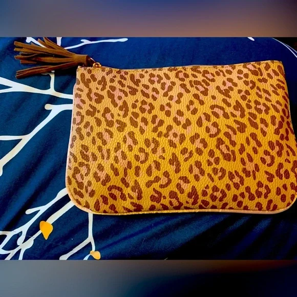 Pink and Brown Leopard Makeup Bag​​​