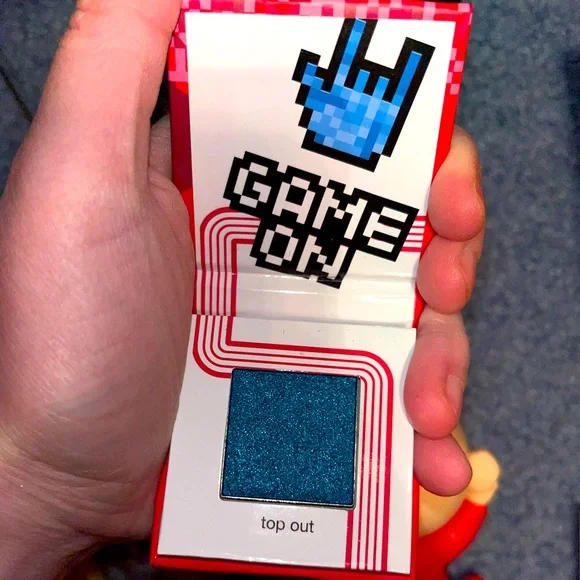 🎉 HOST PICK🎉 Ipsy Tetris ‘Top Out’ Blue Eyeshadow *BRAND NEW; UNOPENED*