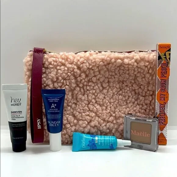 NWT IPSY December 2020 Luxe Bag