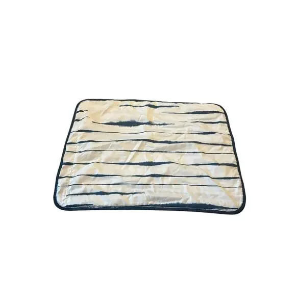 Blue & White Quilted Standard Pillow Sham Reversible Zipper Close