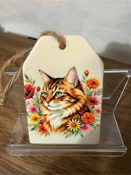 Decorative Cat Tile Hanging Plaque - Cream with Floral Artwork