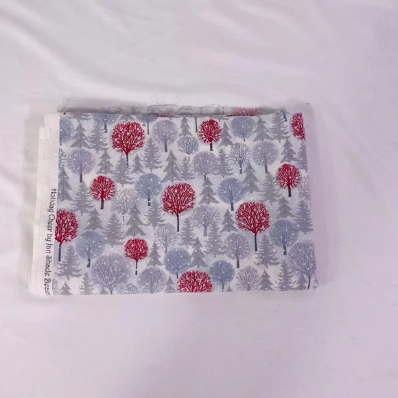 Henry Glass Holiday Cheer Fabric Jan Shade Beach Winter Tree 43x56 1.5 yards