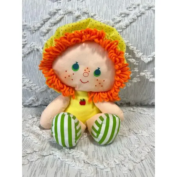 1980s Vintage Strawberry Shortcake Apple Dumpling Rag Doll