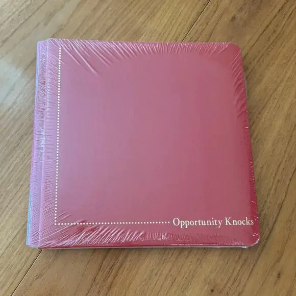 Creative Memories Red 12 x 12 Expandable Scrapbook Album Opportunity Knocks NWT