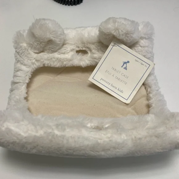 Tablet case (white soft fuzzy cover) NWT