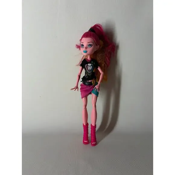 Monster High Gigi Grant Scaremester 2012