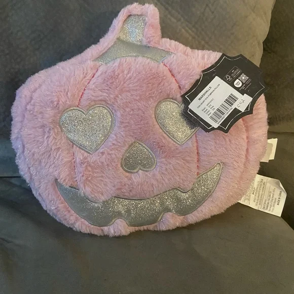 Unique!! Bella Luxx Glam Pink and Silver Pumpkin Pillow Bling New