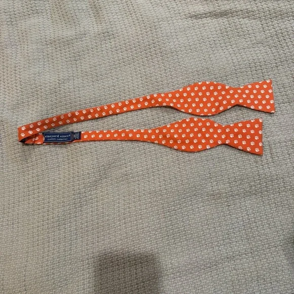 Vineyard Vines Orange White Clemson Tigers Bow Tie Silk USA