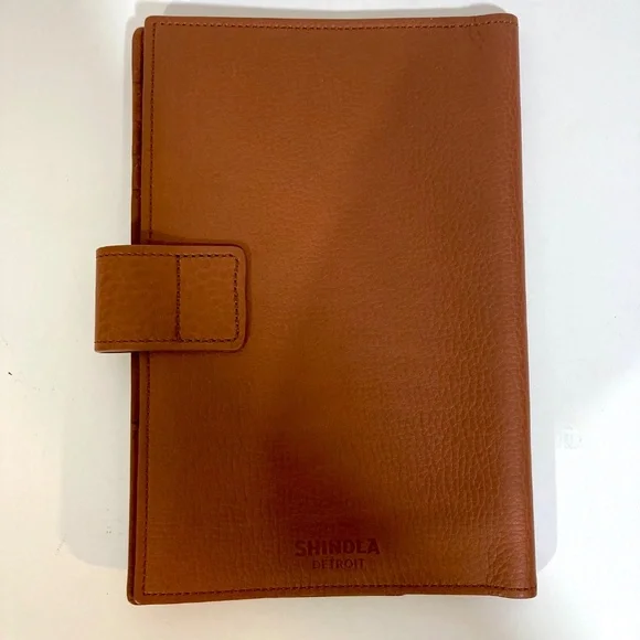 SHINOLA DETROIT LEATHER IPAD MINI / MED. JOURNAL TWO OPTIONS