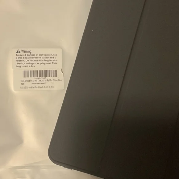 Magnetic iPad Pro 13 inch Case Sleek Black