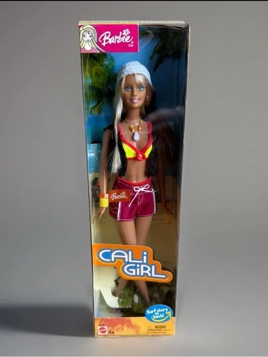 RARE Barbie Cali Girl Doll With Surf Story 2003 Mattel C6461 NRFB