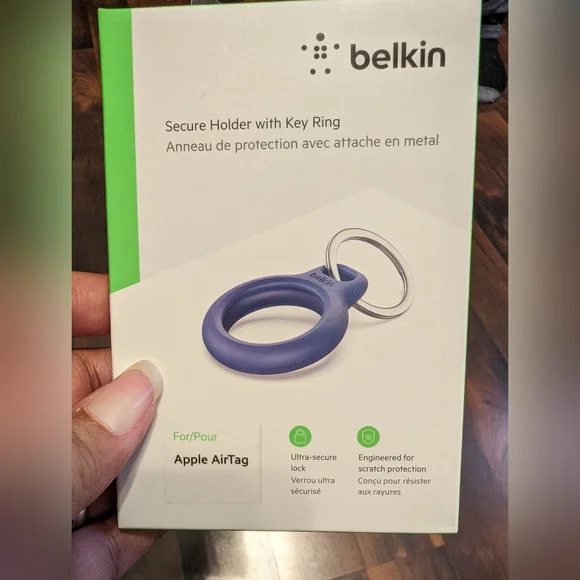 Belkin Apple Air Tag secure holder and keychain