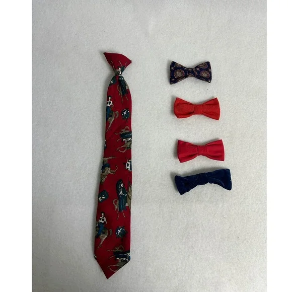 Westerncore Royal Kids OS Red Navy Cowboy Print Necktie and 4 Bow Tie Set