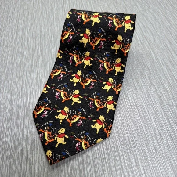 Vintage 90s Disney‎ Winnie the Pooh Tigger Piglet Novelty Character Tie
