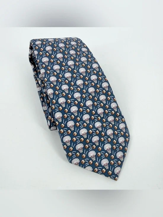 Vineyard Vines Silk Necktie Boys Youth Blue Basketball Sports Classic Preppy
