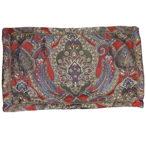 Croscill Margaux King Pillow Shams x 2 Jacquard Corded Trim Medallion