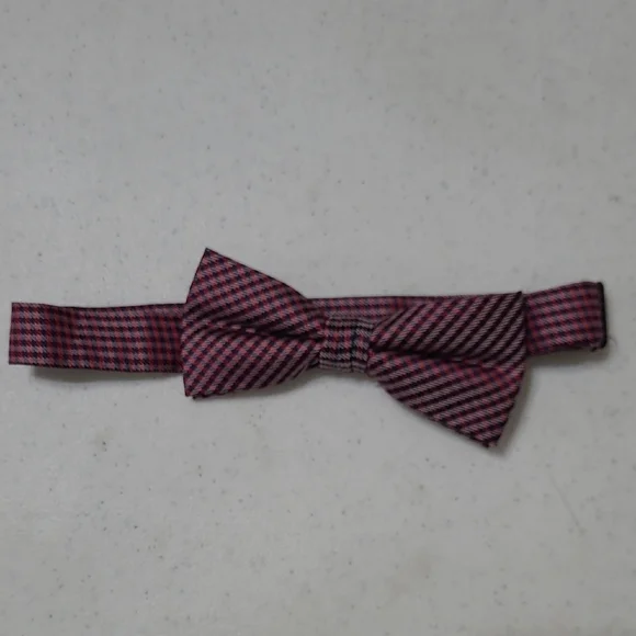 J. Khaki Pink and Black Patterned SILK Bow Tie