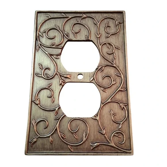 Antique Look Decorative Vines 4 Double Outlet Covers & 2 Switch Plates Set READ