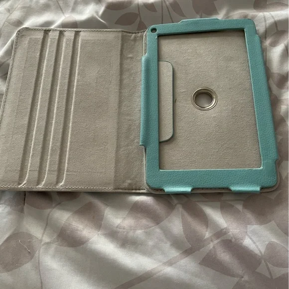Turquoise Kindle case w swivel