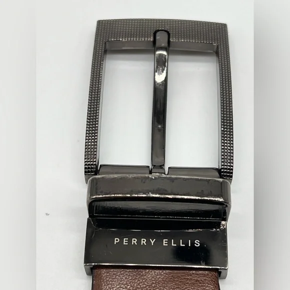 Perry Ellis leather brown men’s large belt
