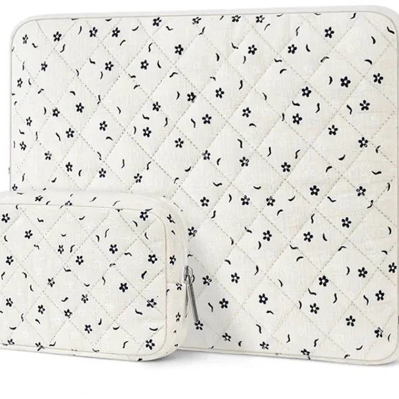 Quilted White Floral Mattress Cover with Matching Pouch
