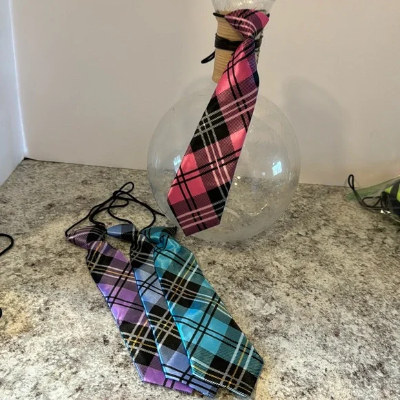 Ties 10 inch attached elastic cord satin look and feel NWOT set of 4 unisex