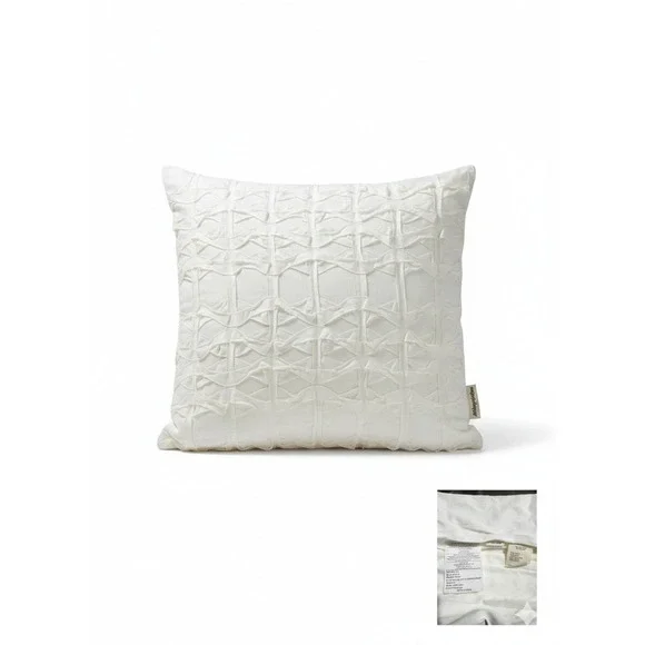 Anthropologie Cream Erou Ruffle Textured Pillow Sham Single Standard, NWOT 26x26